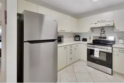 2520 S Glen Eagles Drive, Deland, FL 32724 - Photo 8