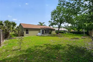 3343 Caldwell St, Deltona, FL 32738 - Photo 22