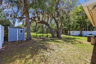 923 Cascades Park Trail, Deland, FL 32720 - Photo 34
