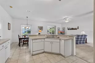 2904 Victory Palm Dr, Edgewater, FL 32141 - Photo 10