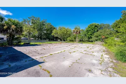 116 Center Street, Daytona Beach, FL 32117 - Photo 10