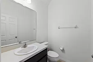 978 E 10th St, Apopka, FL 32703 - Photo 14