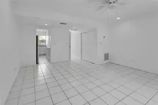2200 S Palmetto Ave, Daytona Beach, FL 32119 - Photo 4