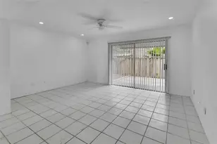 2200 S Palmetto Ave, Daytona Beach, FL 32119 - Photo 2