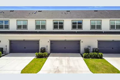 371 Crossings Avenue, Saint Cloud, FL 34771 - Photo 2