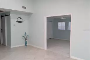 21 Country Club Dr, New Smyrna Beach, FL 32168 - Photo 4
