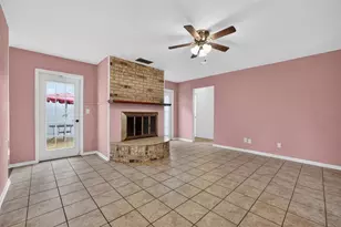 1660 E Shangri-La Dr, Daytona Beach, FL 32119 - Photo 2