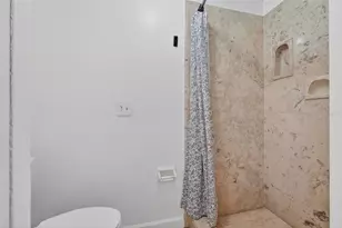 1660 E Shangri-La Dr, Daytona Beach, FL 32119 - Photo 22