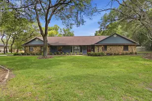 128 W Greentree Ln, Lake Mary, FL 32746 - Photo 1