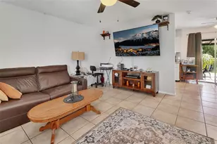 555 Sandy Pines Dr, Orange City, FL 32763 - Photo 8