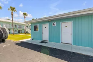 541 S Peninsula Ave, New Smyrna Beach, FL 32169 - Photo 30