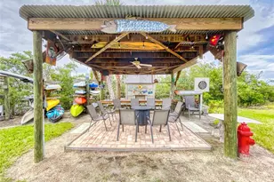 437 Bouchelle Dr, New Smyrna Beach, FL 32169 - Photo 44