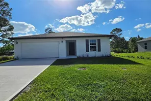 558 Tasco Ave SW, Palm Bay, FL 32908 - Photo 1