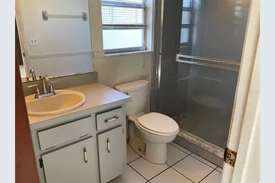 1073 W Embassy Drive, Deltona, FL 32725 - Photo 10