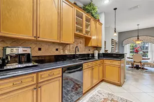 3251 Kingston Way, Tavares, FL 32778 - Photo 12