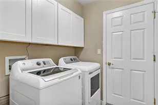 3251 Kingston Way, Tavares, FL 32778 - Photo 14