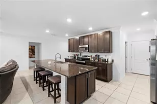 164 E Fiesta Key Loop, Deland, FL 32720 - Photo 4