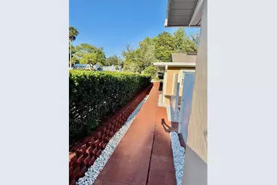 910 W French Avenue, Orange City, FL 32763 - Photo 24
