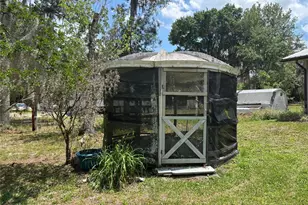 333 Riviera Dr, Crescent City, FL 32112 - Photo 16