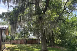 333 Riviera Dr, Crescent City, FL 32112 - Photo 22