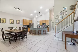 423 Victoria Hills Dr, Deland, FL 32724 - Photo 8