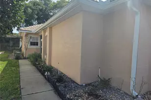 322 Foxhill Ct, Debary, FL 32713 - Photo 4