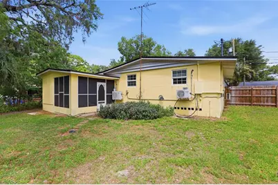 810 S Massachusetts Avenue, Deland, FL 32724 - Photo 20