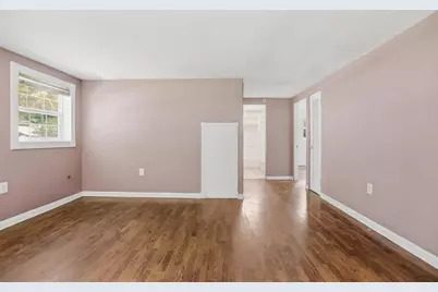 810 S Massachusetts Avenue, Deland, FL 32724 - Photo 8