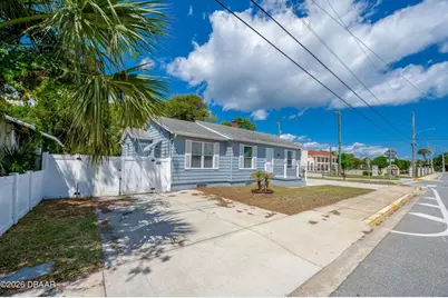 243 N Peninsula Drive, Daytona Beach, FL 32118 - Photo 2