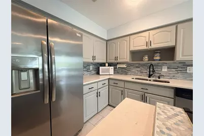 100 Kingbird Circle #1, Daytona Beach, FL 32119 - Photo 4
