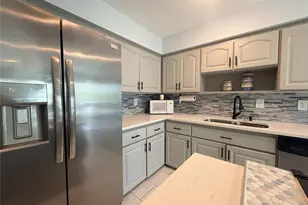 100 Kingbird Cir, Daytona Beach, FL 32119 - Photo 4