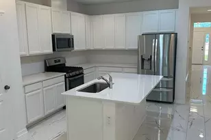 8247 Bayliss Ct, Orlando, FL 32825 - Photo 2