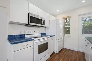 307 Manhattan Ave, Daytona Beach, FL 32118 - Photo 28