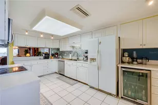 731 Marina Point Dr, Daytona Beach, FL 32114 - Photo 10