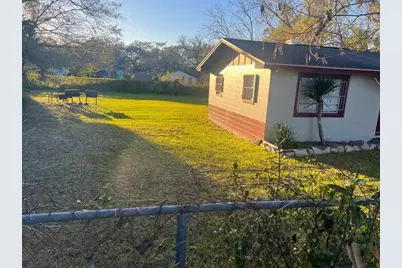 1112/1114 S Bay Avenue, Sanford, FL 32771 - Photo 2
