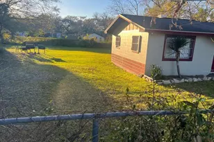 1112/1114 S Bay Ave, Sanford, FL 32771 - Photo 2