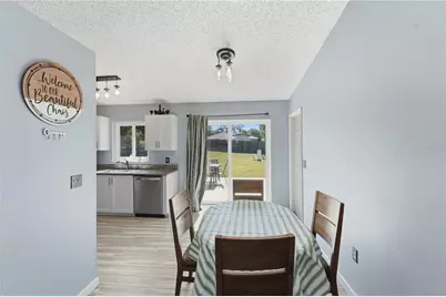 215 Walnut Avenue, Orange City, FL 32763 - Photo 6