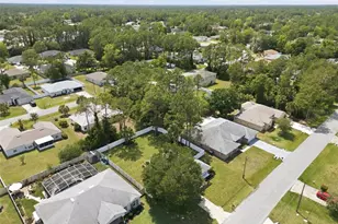 28 Pine Croft Ln, Palm Coast, FL 32164 - Photo 12