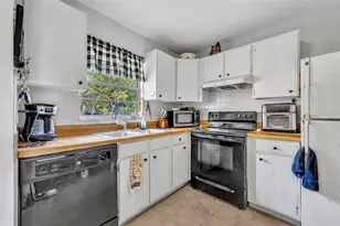 2816 Travelers Palm Dr, Edgewater, FL 32141 - Photo 12