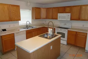 1914 Lynn River Dr, Deltona, FL 32738 - Photo 12