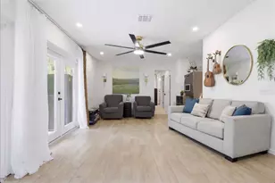 684 Crows Bluff Ln, Sanford, FL 32773 - Photo 32