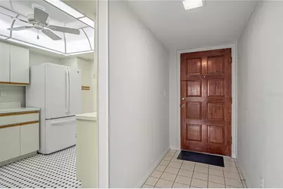725 Port Malabar Boulevard NE #301, Palm Bay, FL 32905 - Photo 6