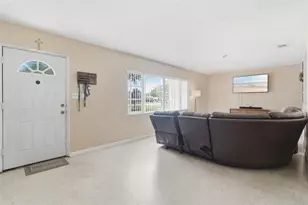 1713 Pine Ave, Deland, FL 32724 - Photo 4