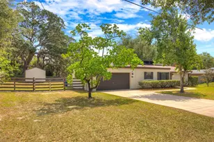 202 Sandspur Ln, Deland, FL 32724 - Photo 50