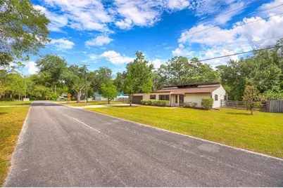 202 Sandspur Lane, Deland, FL 32724 - Photo 2