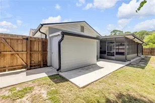 117 Crooked Pine Dr, Sanford, FL 32773 - Photo 18