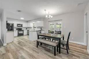 117 Crooked Pine Dr, Sanford, FL 32773 - Photo 2