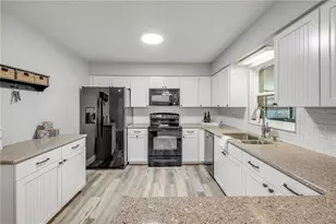 117 Crooked Pine Dr, Sanford, FL 32773 - Photo 10