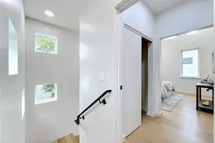 102 W Princeton St, Orlando, FL 32804 - Photo 10
