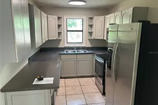 2585 Vista Park Dr, Deland, FL 32724 - Photo 24